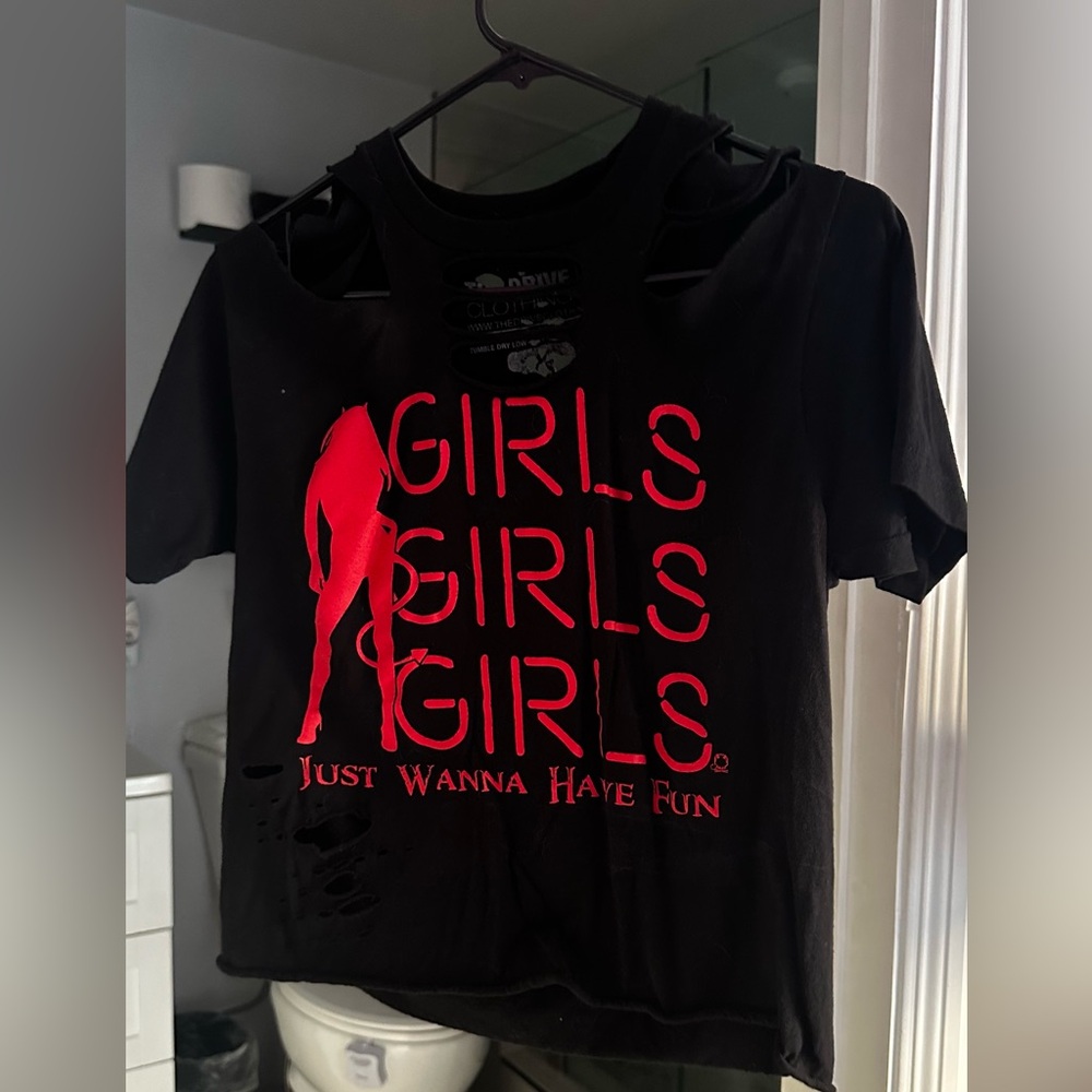 THE DRIVE CLOTHING: GIRLS GIRLS GIRLS XS CROP TOP